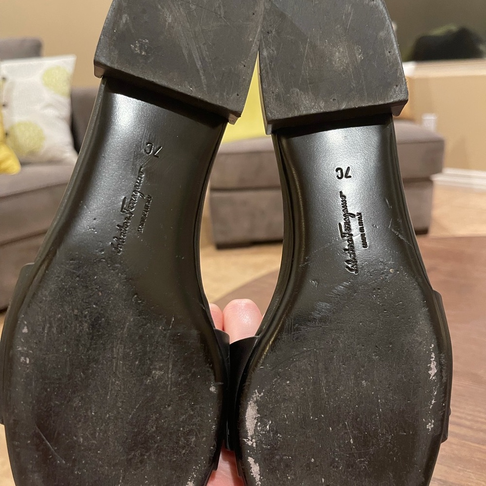 Ferragamo Sandals - Picture 4 of 6